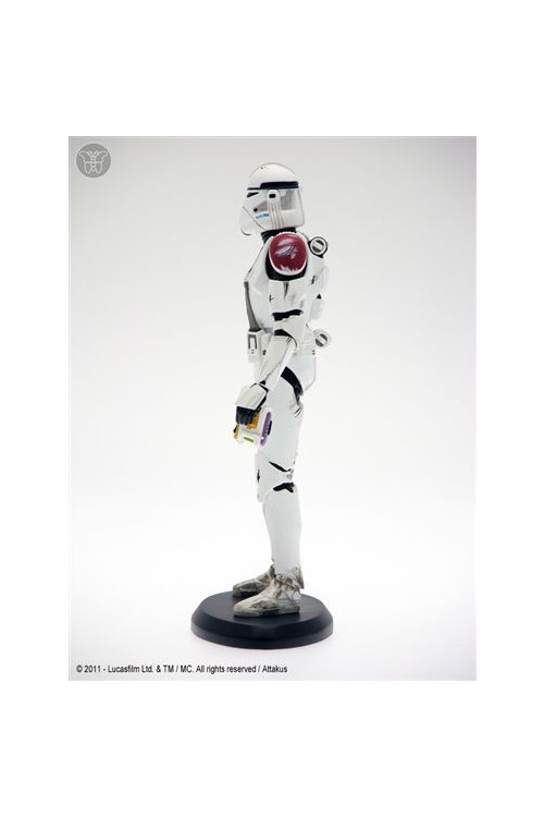 Figüratif ! Attakus - Comix Buro - Moulinsart - Fariboles - Plastoy - Parastone Türkiye Distribütörü - Asterix, Blacksad, Tintin, Lucky Luke, Star Wars, çizgi roman ve sinema lisanslı koleksiyon figürleri<