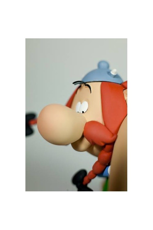 Figüratif ! Attakus - Comix Buro - Moulinsart - Fariboles - Plastoy - Parastone Türkiye Distribütörü - Asterix, Blacksad, Tintin, Lucky Luke, Star Wars, çizgi roman ve sinema lisanslı koleksiyon figürleri<