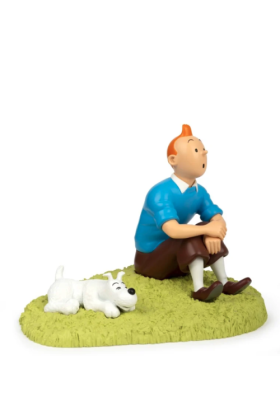 TINTIN SITTING ON THE GRASS STATUE